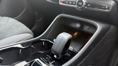 Volvo Xc40 2.0 B4P Plus Dark 5dr AWD Auto Petrol Estate